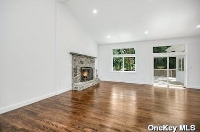 5 Evans Ln, Strongs Neck NY  exterior