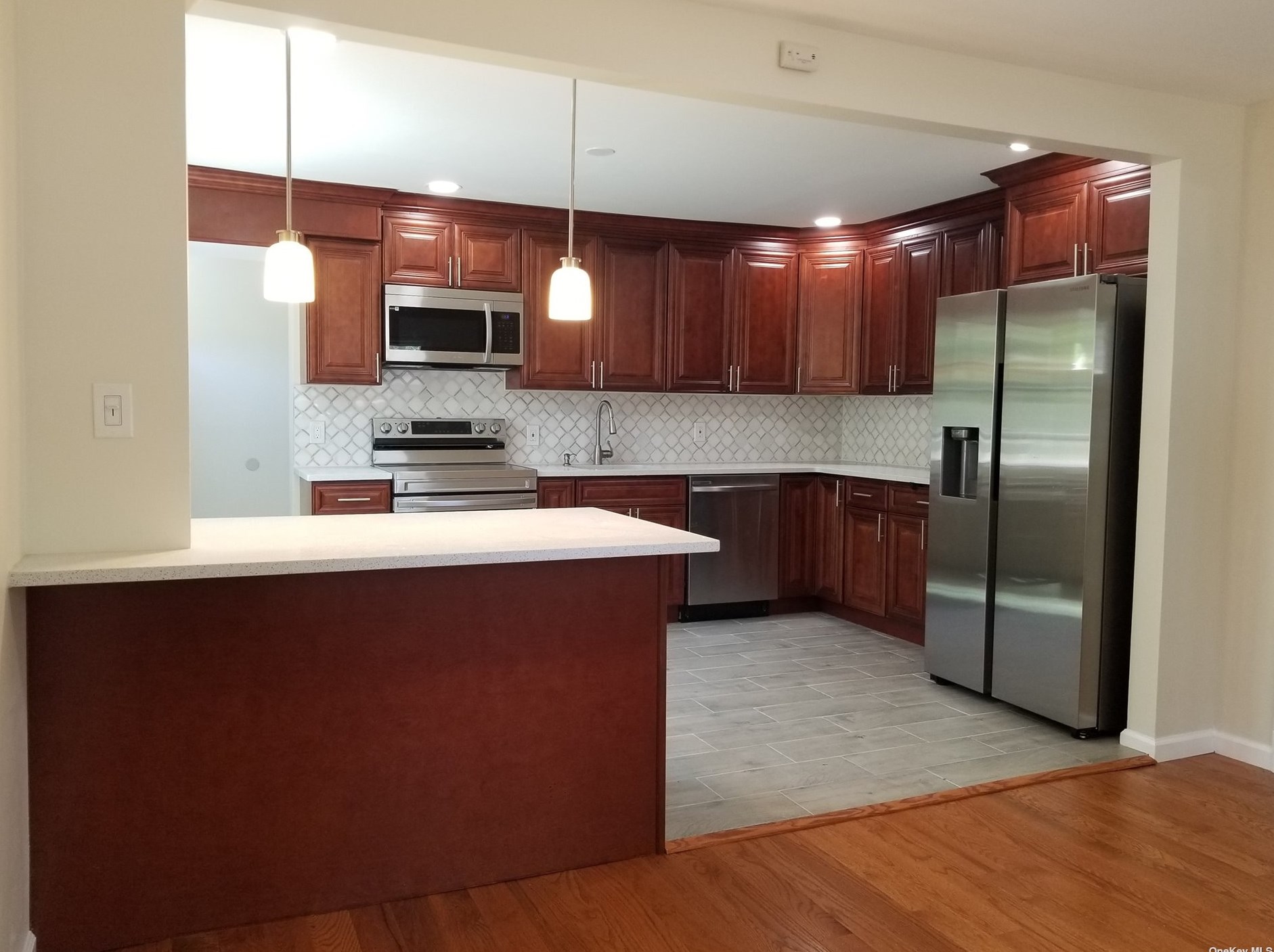 14 Pine Cone St, Middle Island, NY 11953-1418
