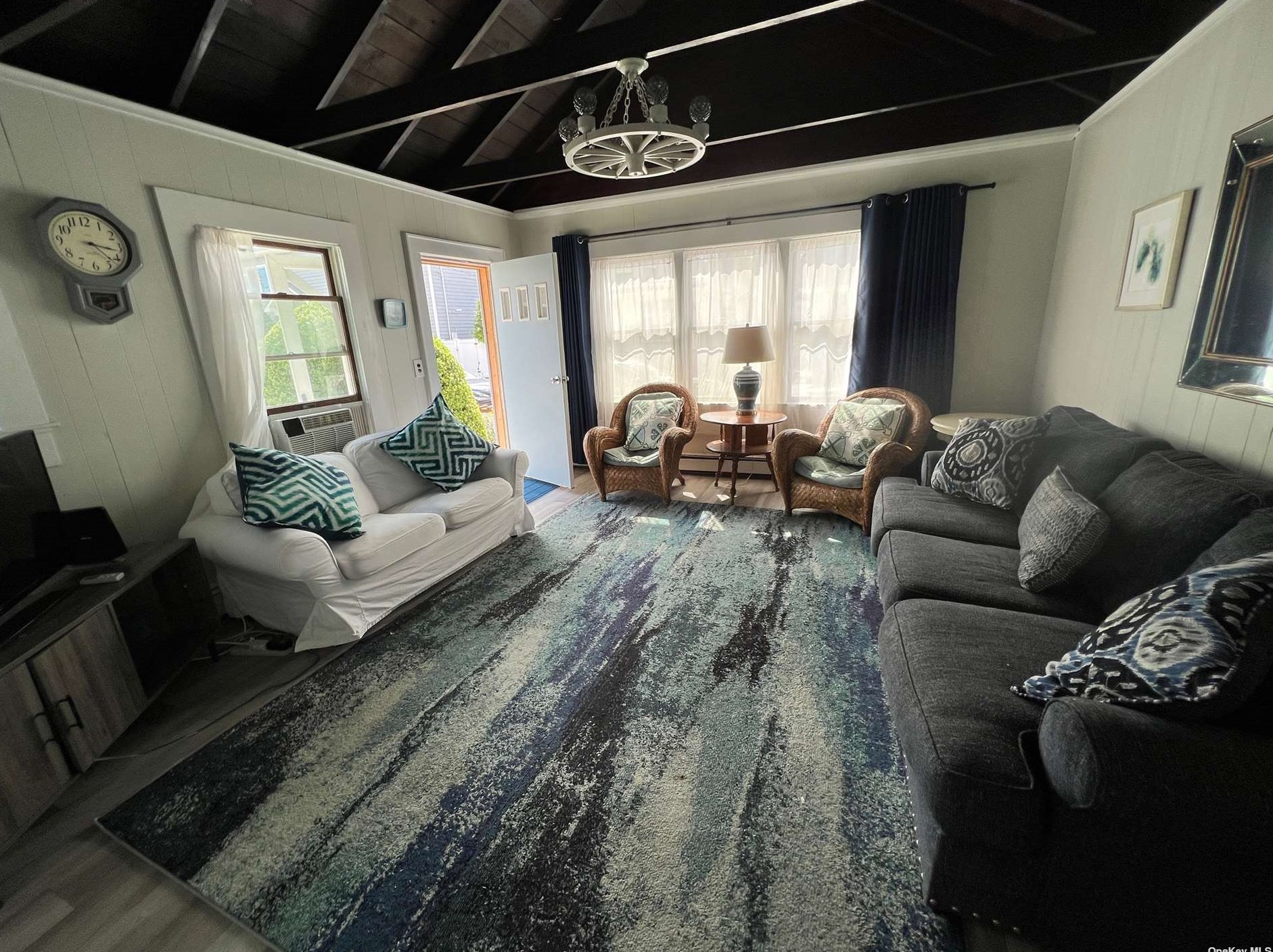 116 Hewlett, Pt Lookout, NY 11569