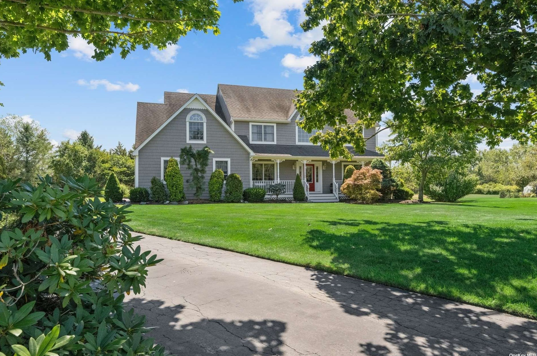 960 Farmveu Rd, Mattituck, NY 11952-3715