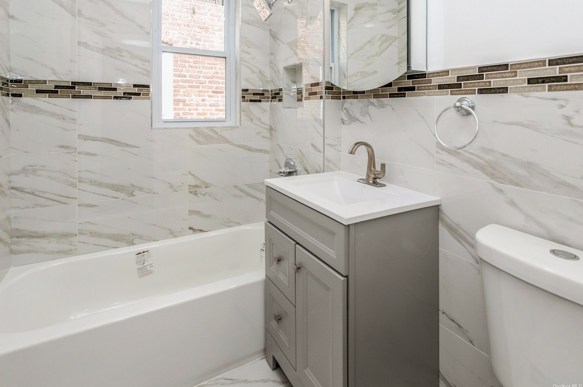 31-21 101st St, Flushing NY  11369-1321 exterior