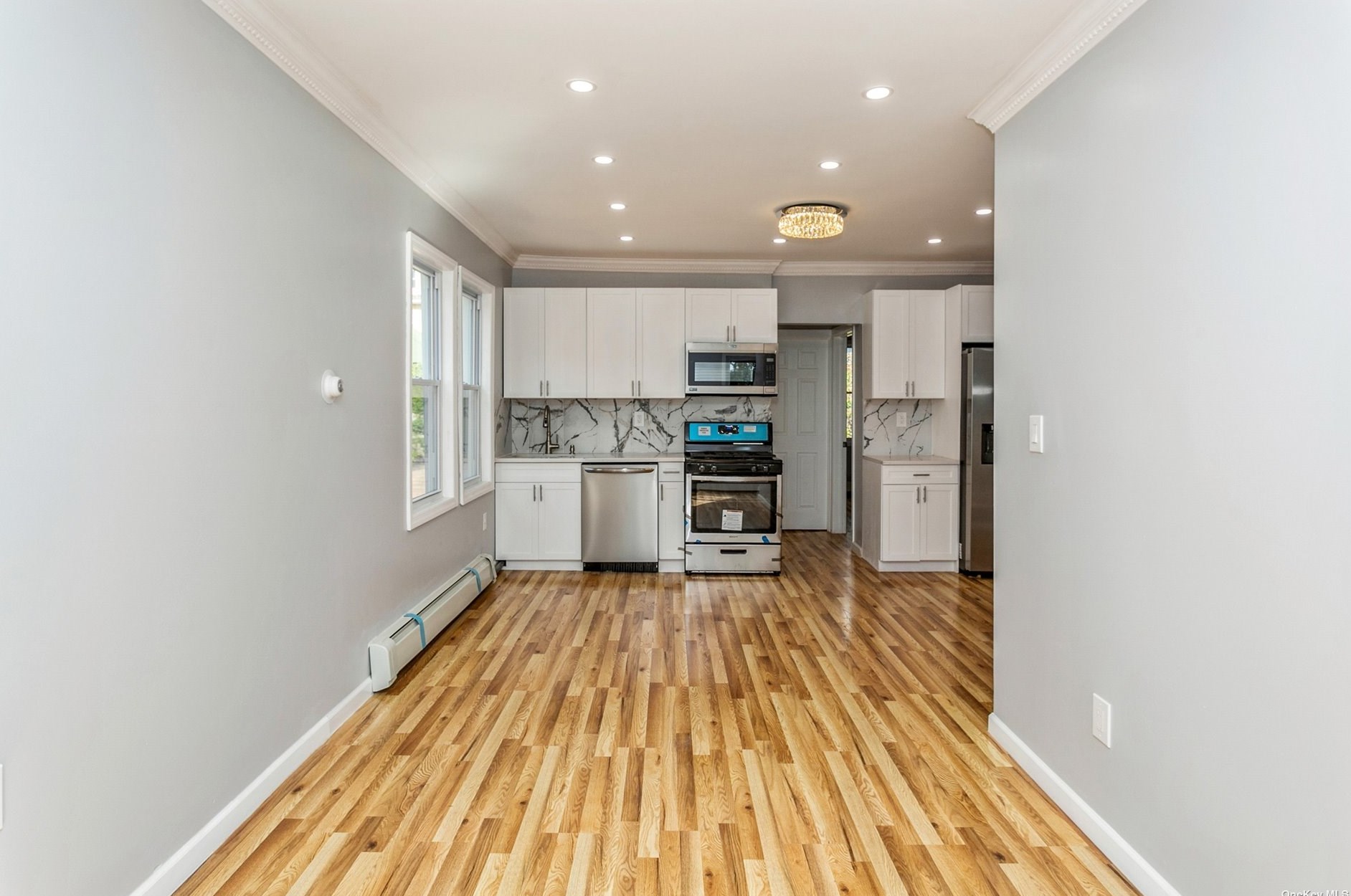 31-21 101st St, Flushing NY  11369-1321 exterior