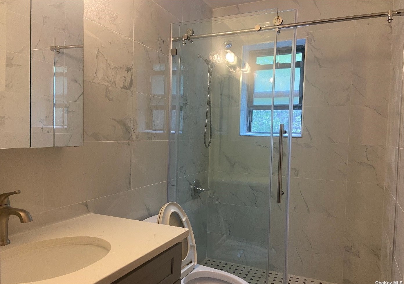 54-20 90th St, Flushing NY  11369-1771 exterior