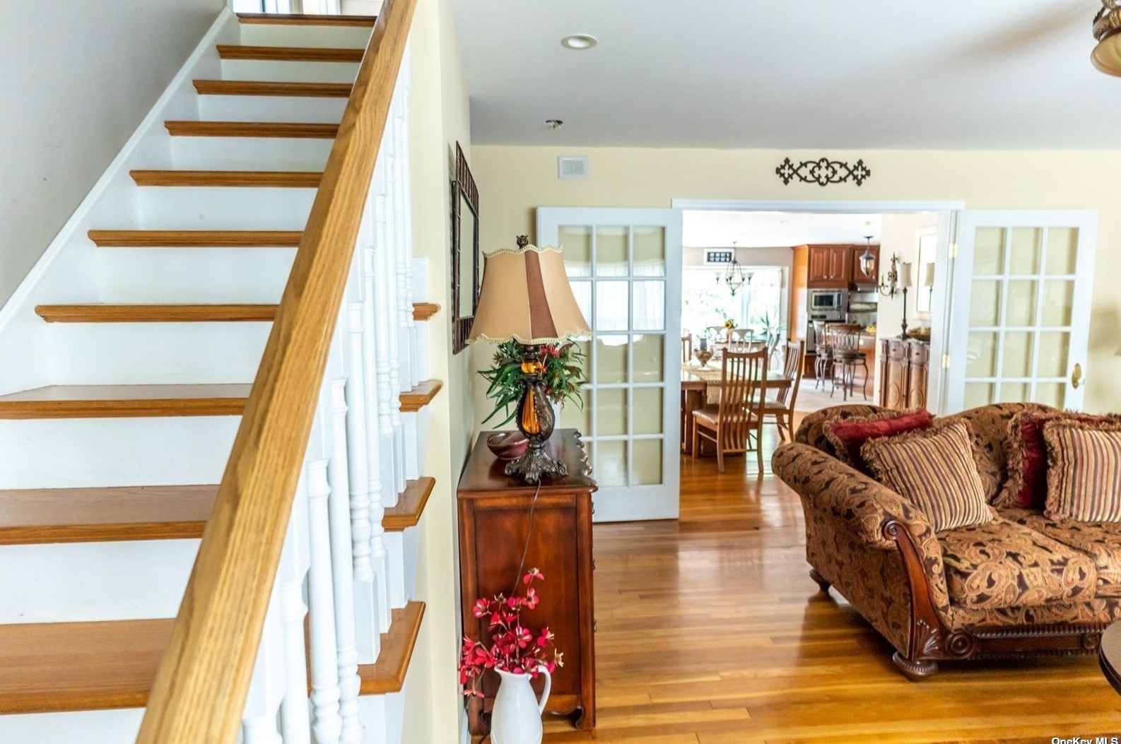 12 Oxbow Rd, Canaan Lake NY  11772-2230 exterior