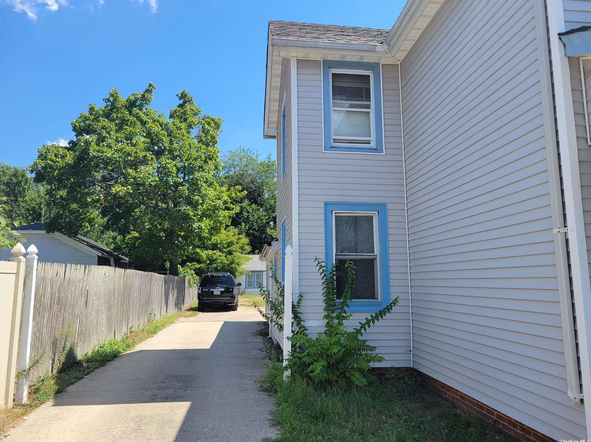 109 Jennings Ave, Canaan Lake, NY 11772-2594