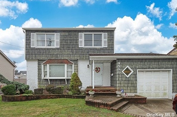 4590 Merrick Rd, East Massapequa, NY 11758-6020