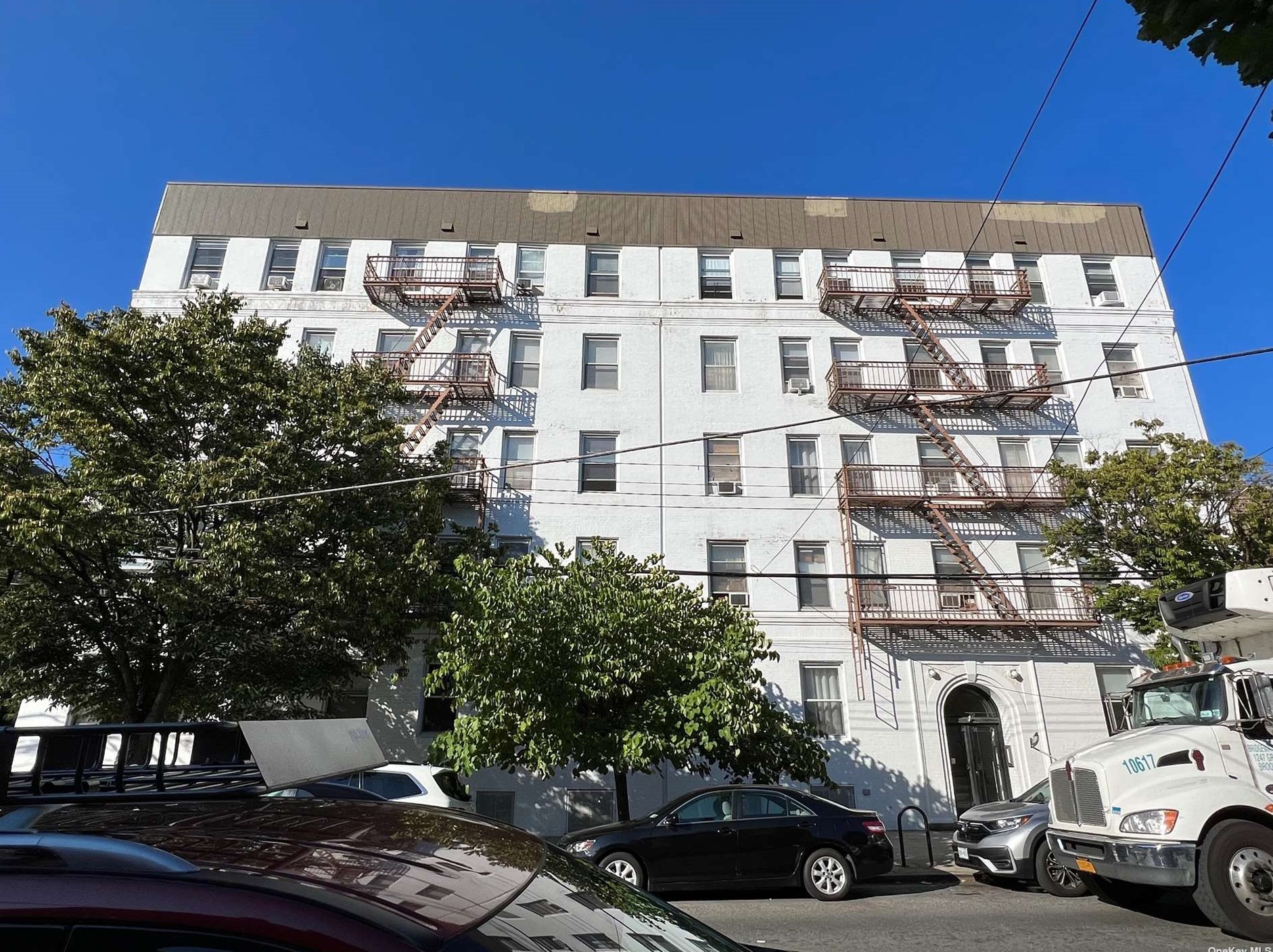 64-09 39th Ave, Flushing, NY