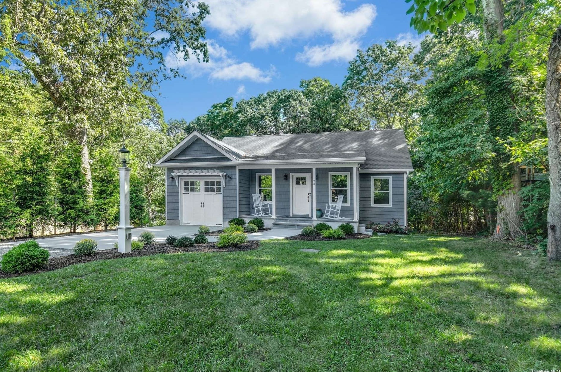 23 Woodvale Ave, San Remo, NY 11754