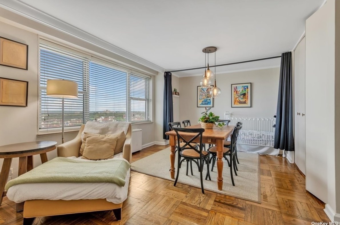 125-10 Queens Blvd #1705, Jamaica, NY 11415