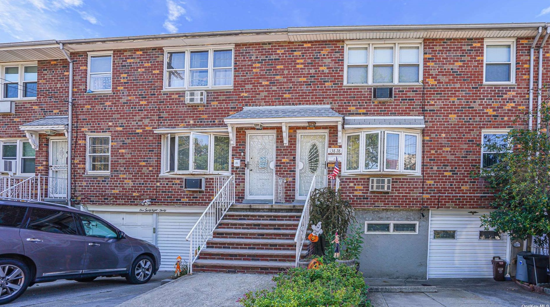 138-28 Redding St, Jamaica, NY 11417