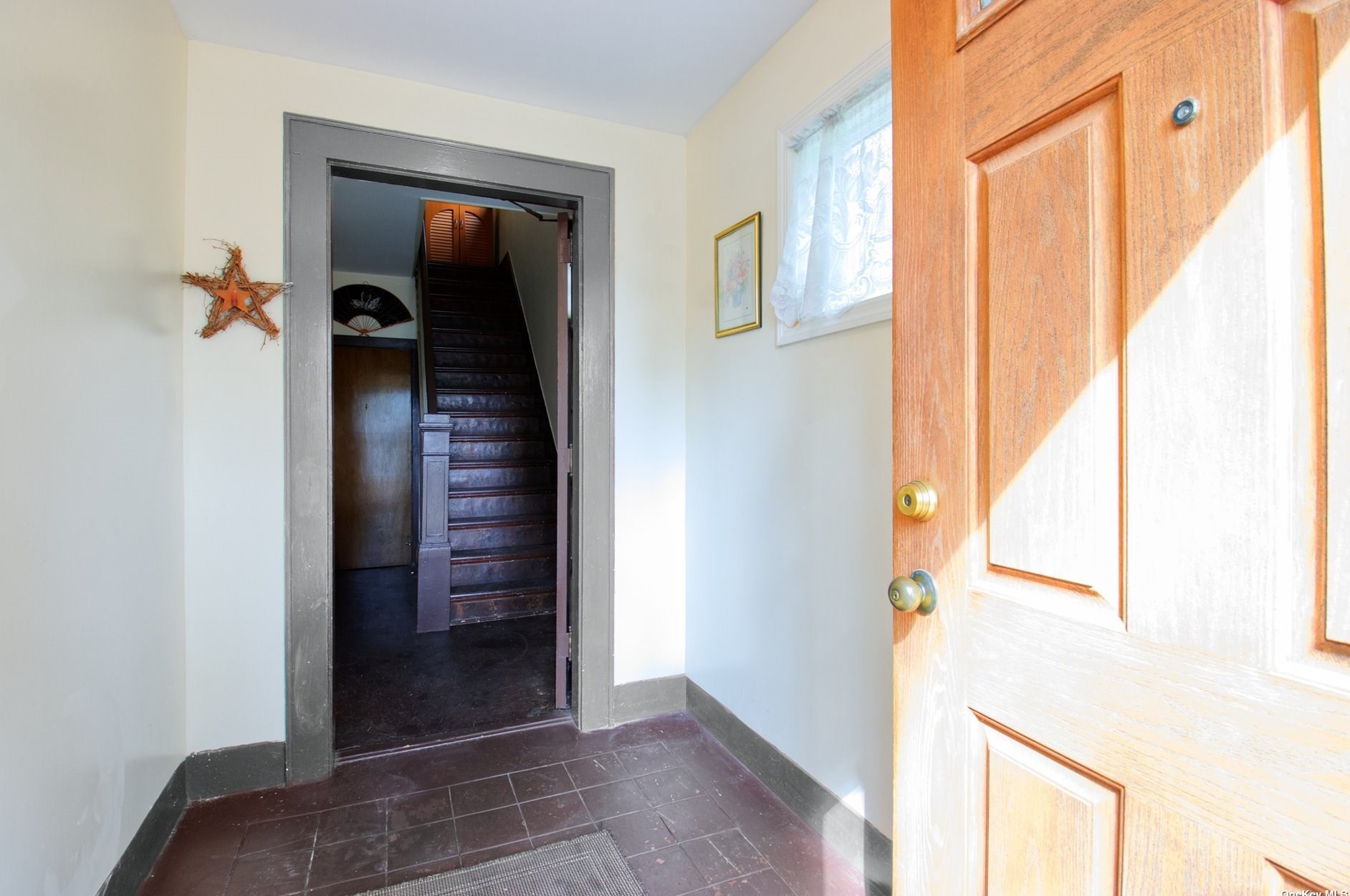 36-12 214th Pl, Flushing, NY 11364-2626