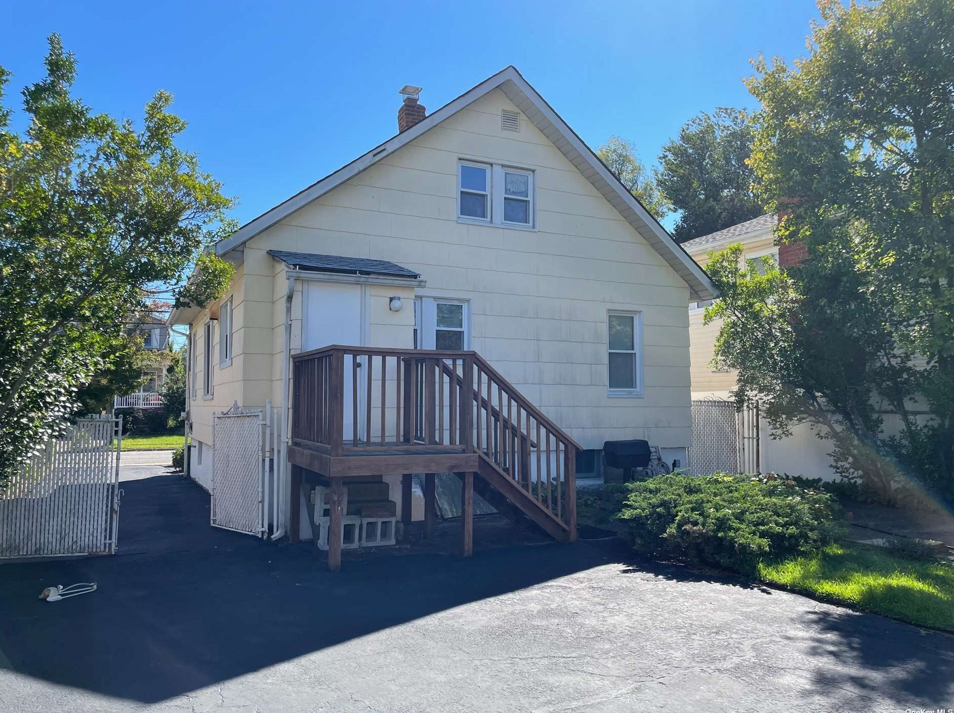 334 Frederick Ave, North Bellmore, NY 11710