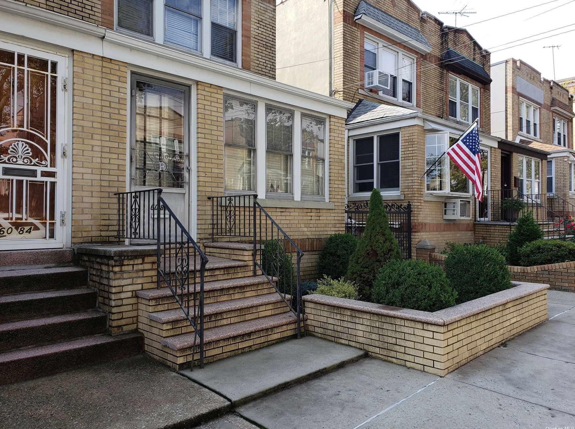 60-82 60th Ave, Flushing, NY 11378-3412