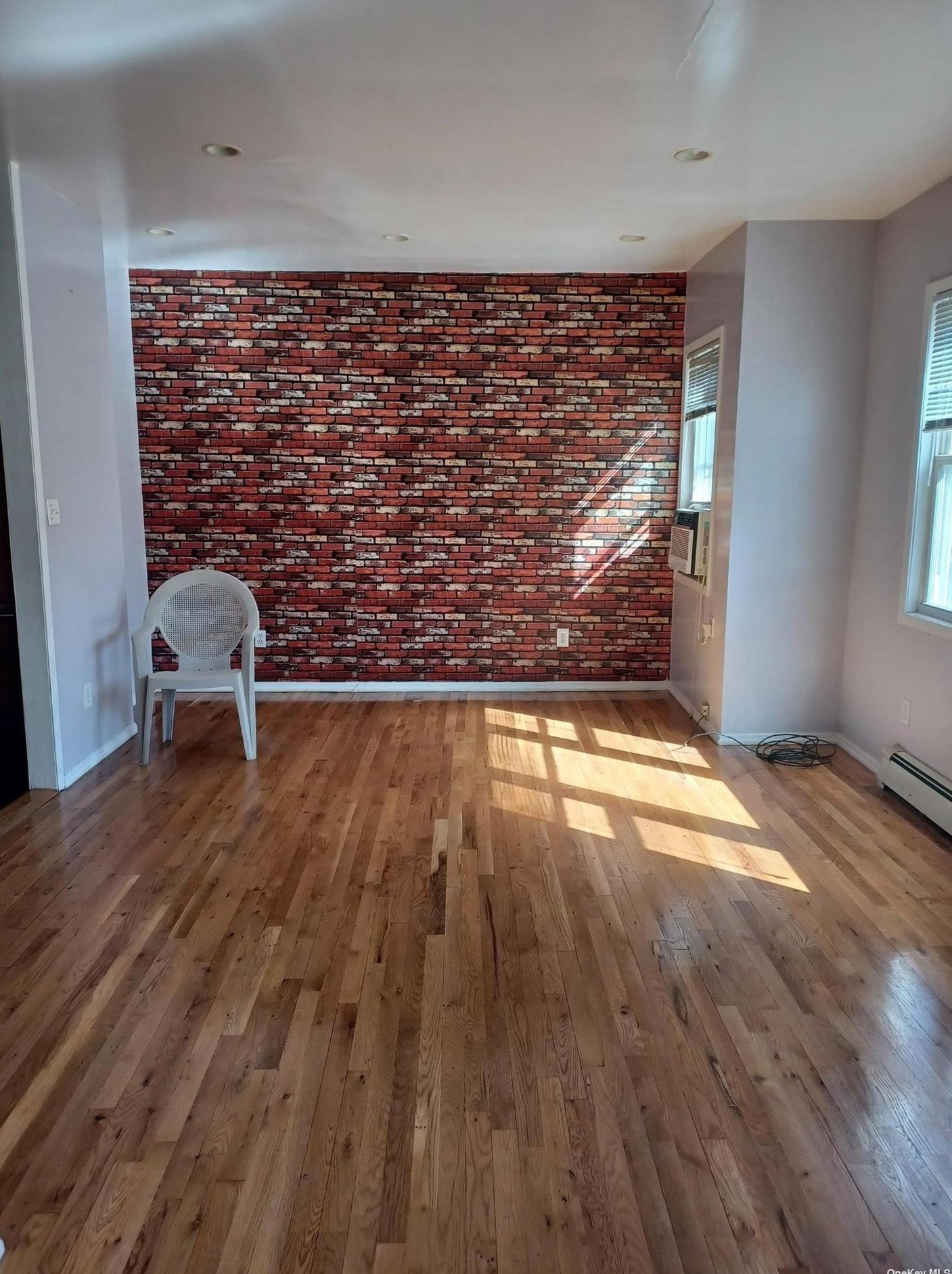 111-42 209th St, Jamaica, NY 11429