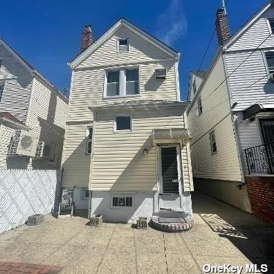 78-34 65th St, Flushing, NY 11385-2329