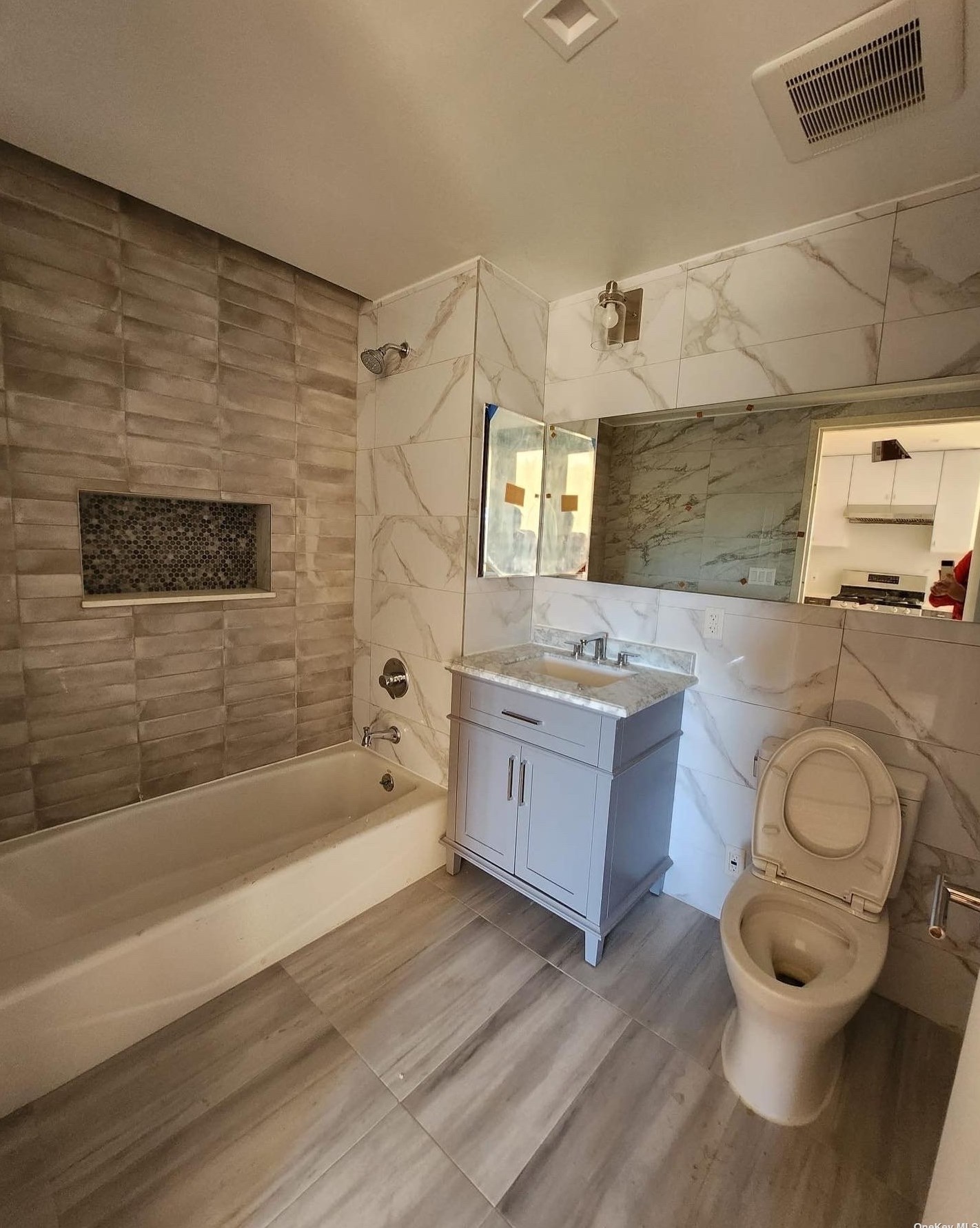 140-20 Cherry Ave #4b, Flushing, NY 11355