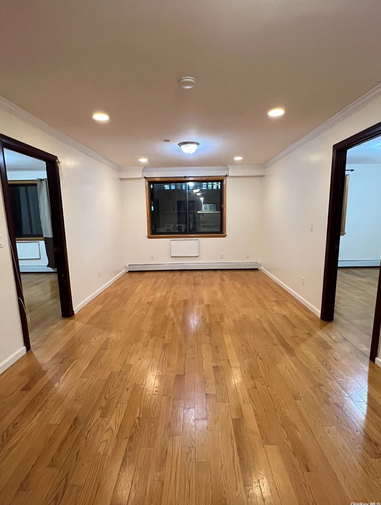 7548 Parsons Blvd, Flushing, NY 11366