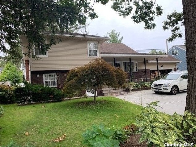 665 Peninsula Blvd, Woodsburgh, NY 11598