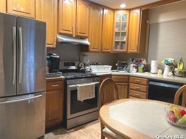 260-53 75th Ave #a, Floral Park, NY 11004