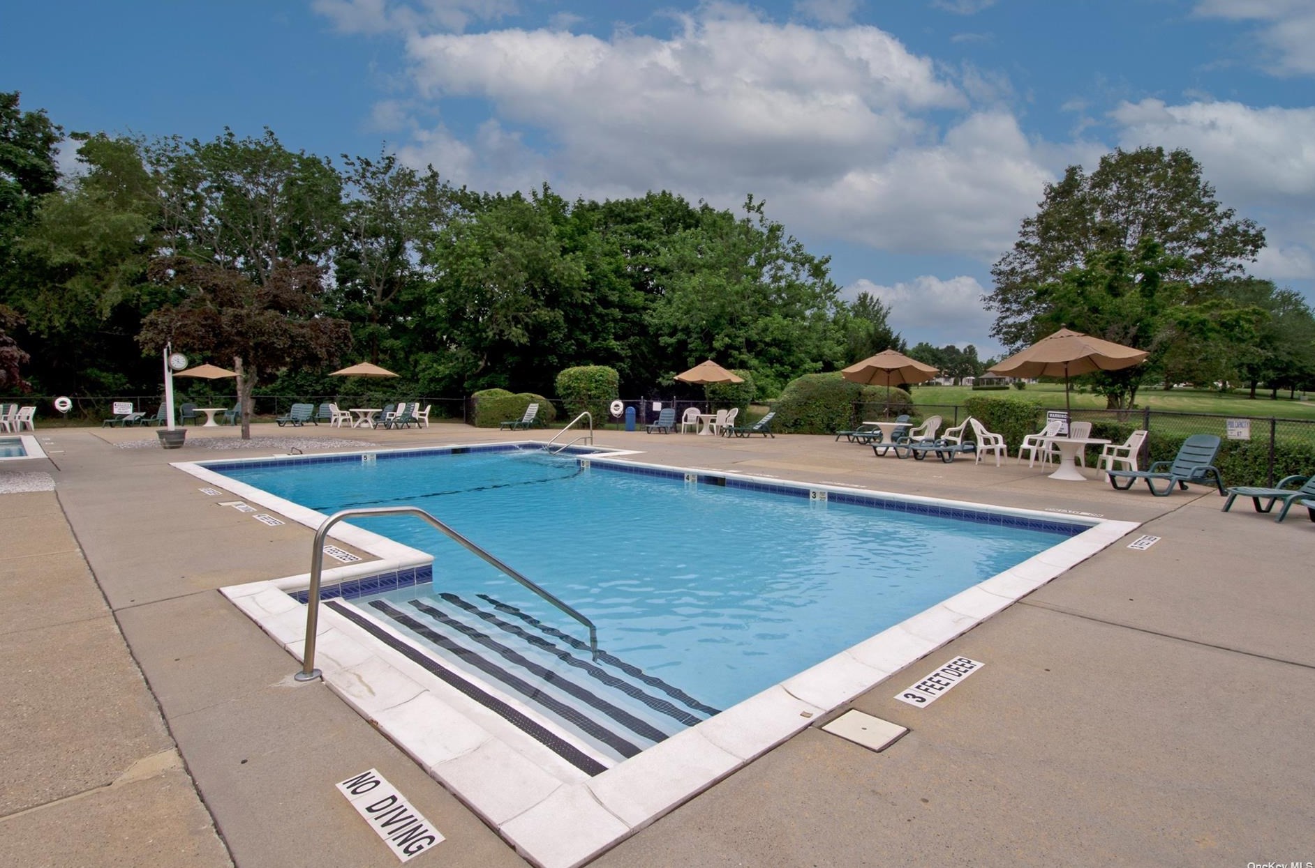 409 Alden Ct, Head Of The Harbor NY  11780-3319 exterior