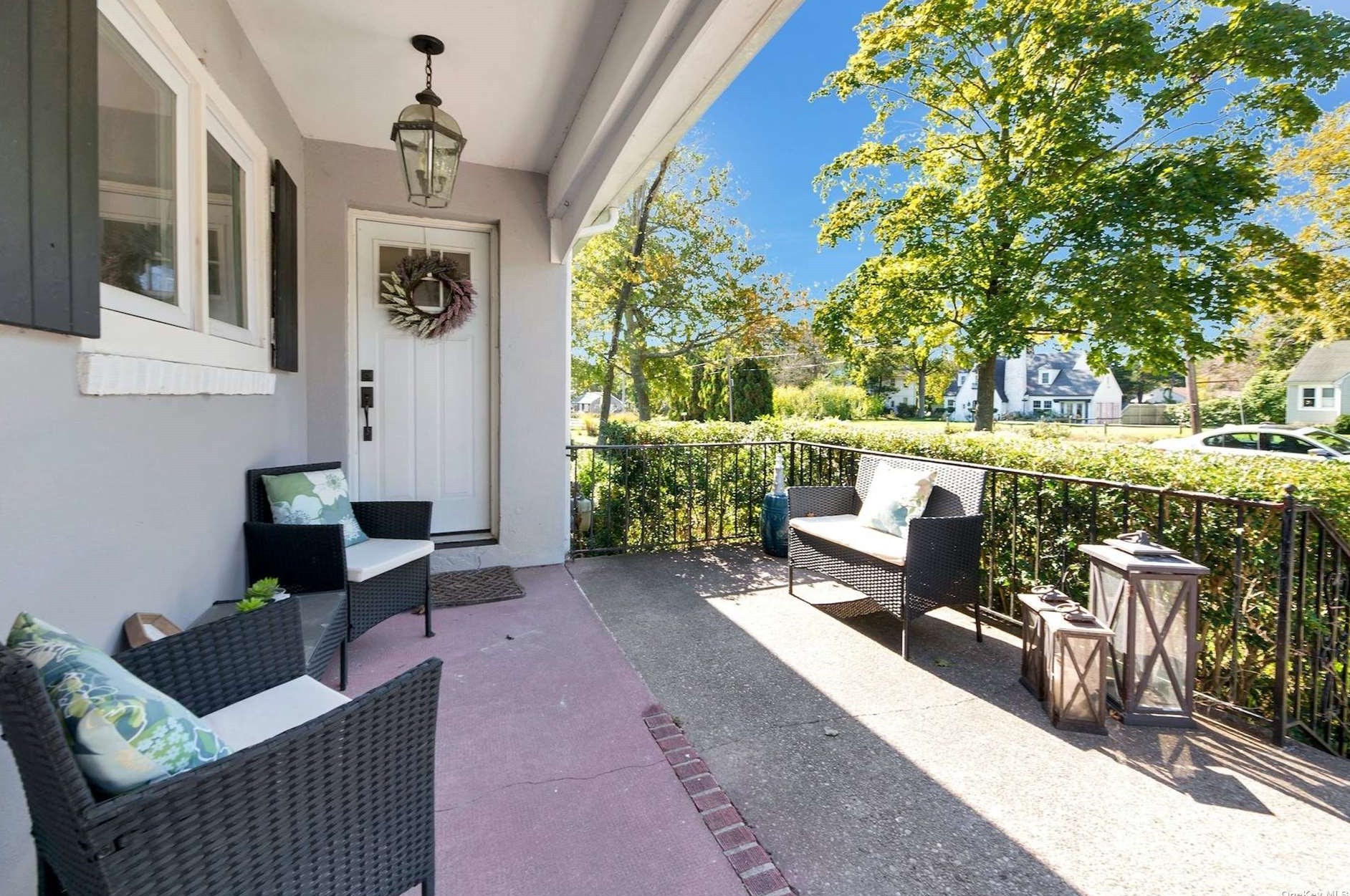 45 Ponquogue Ave, Hampton Bays NY  11946-1835 exterior
