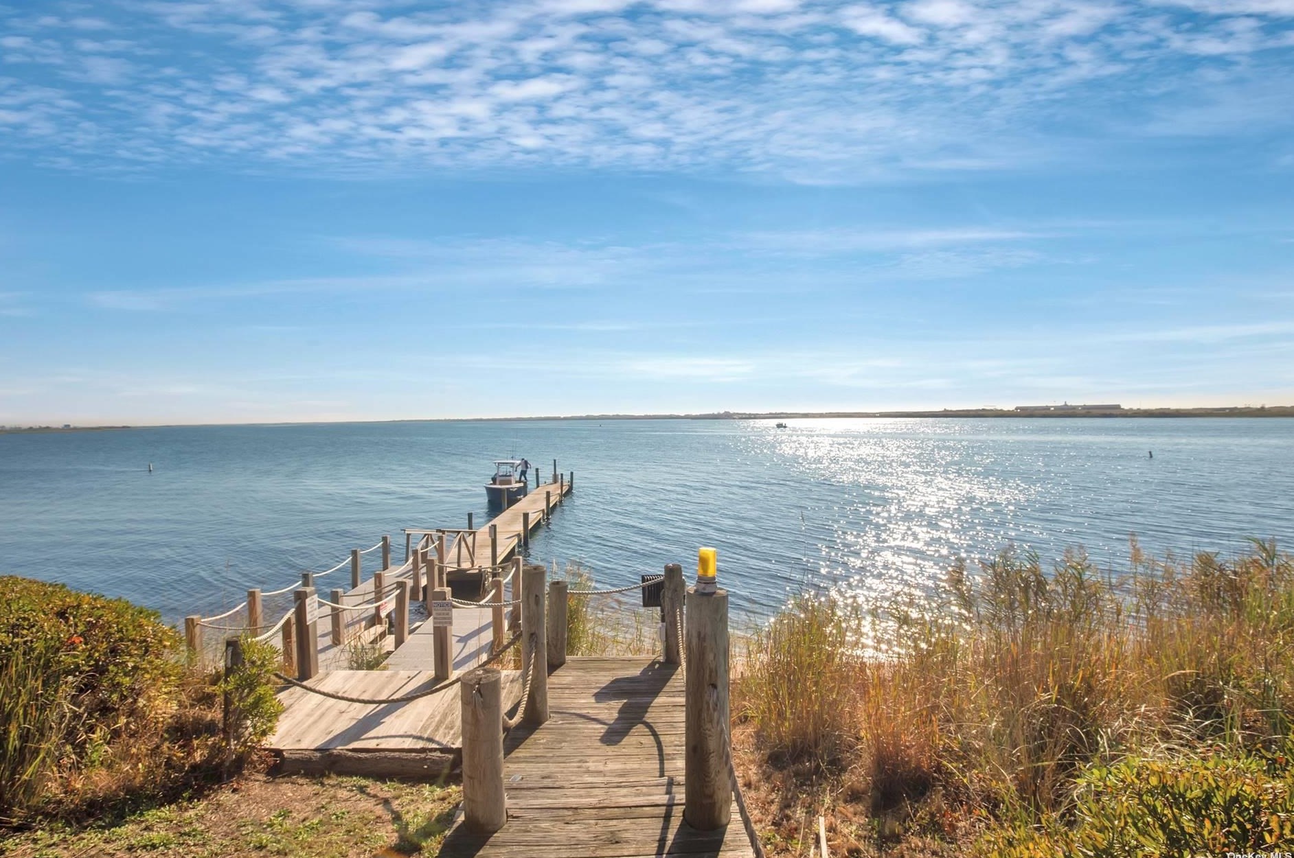 20 Waters Edge, Smith Point, NY 11967-4400