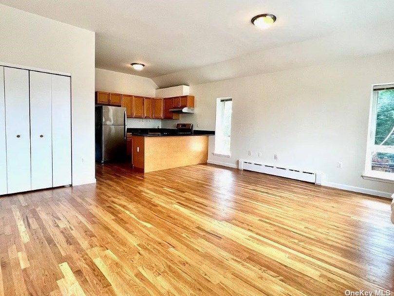 7302 Ditmars Blvd #3, Flushing, NY 11370