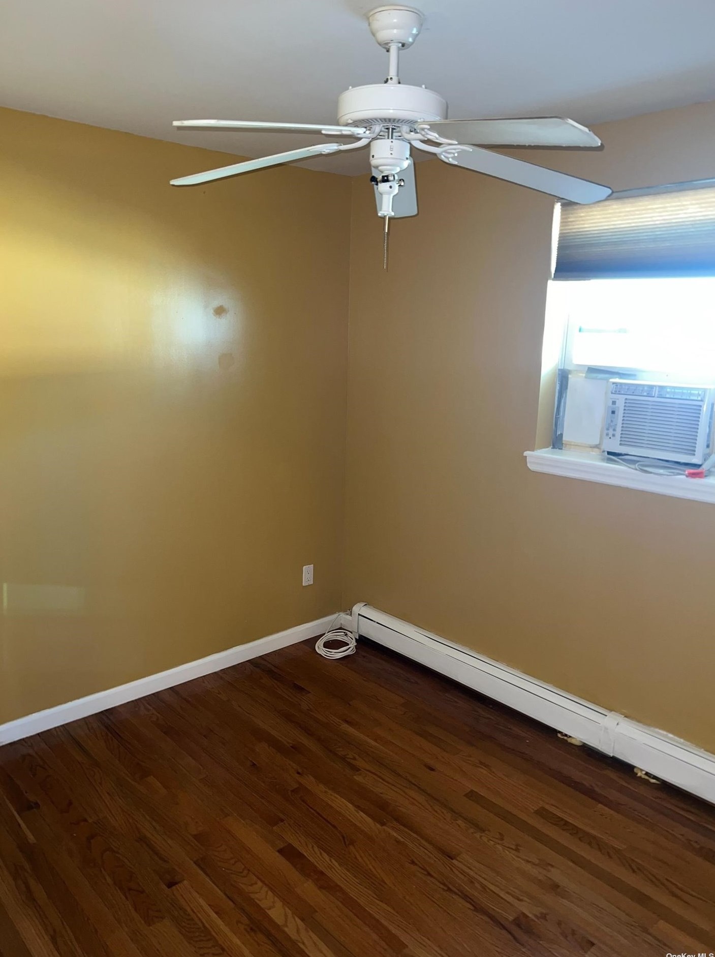 5 Paerdegat 7th St, Brooklyn NY  11236-4105 exterior