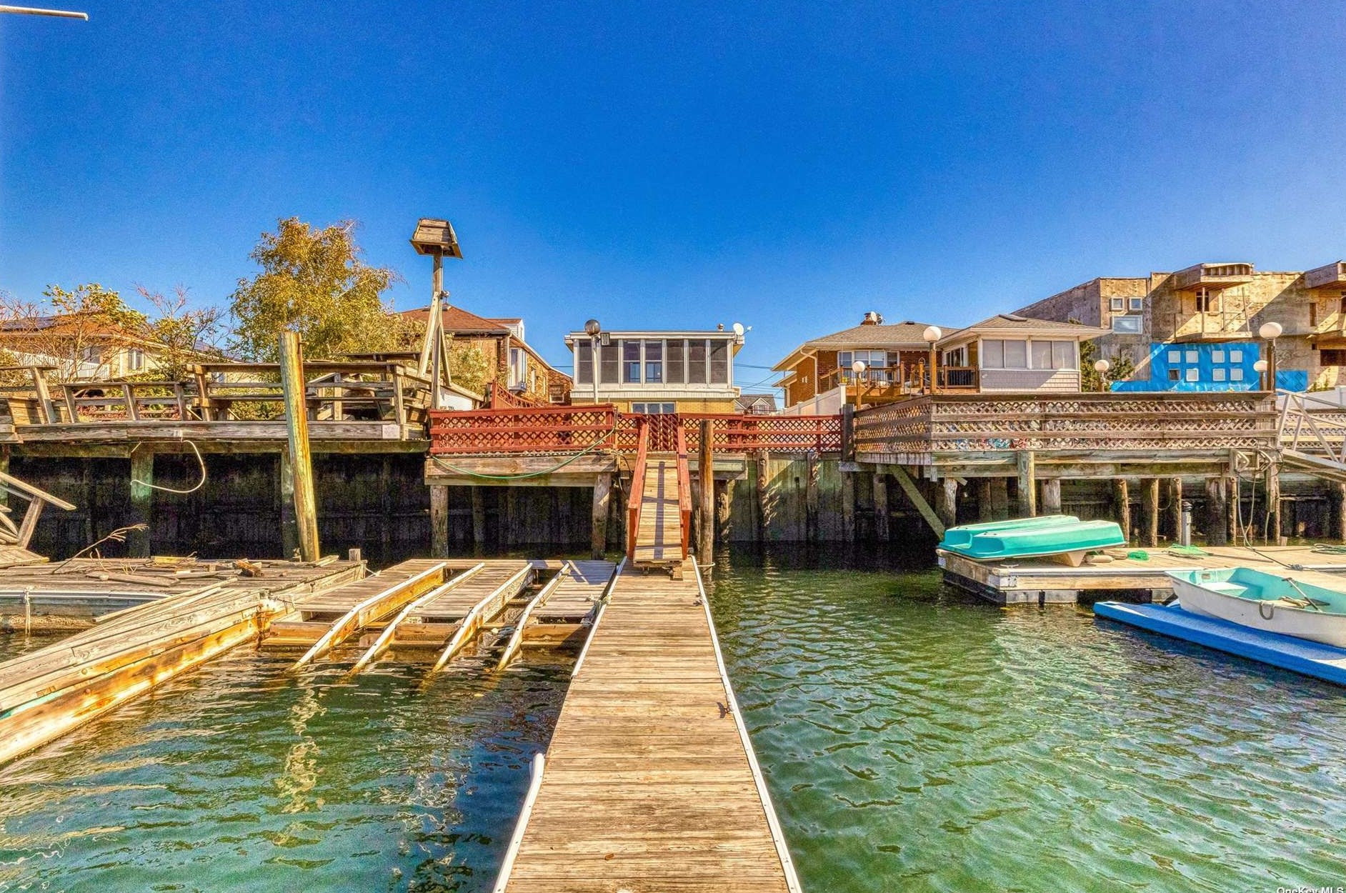 159-40 95th St, Jamaica, NY 11414