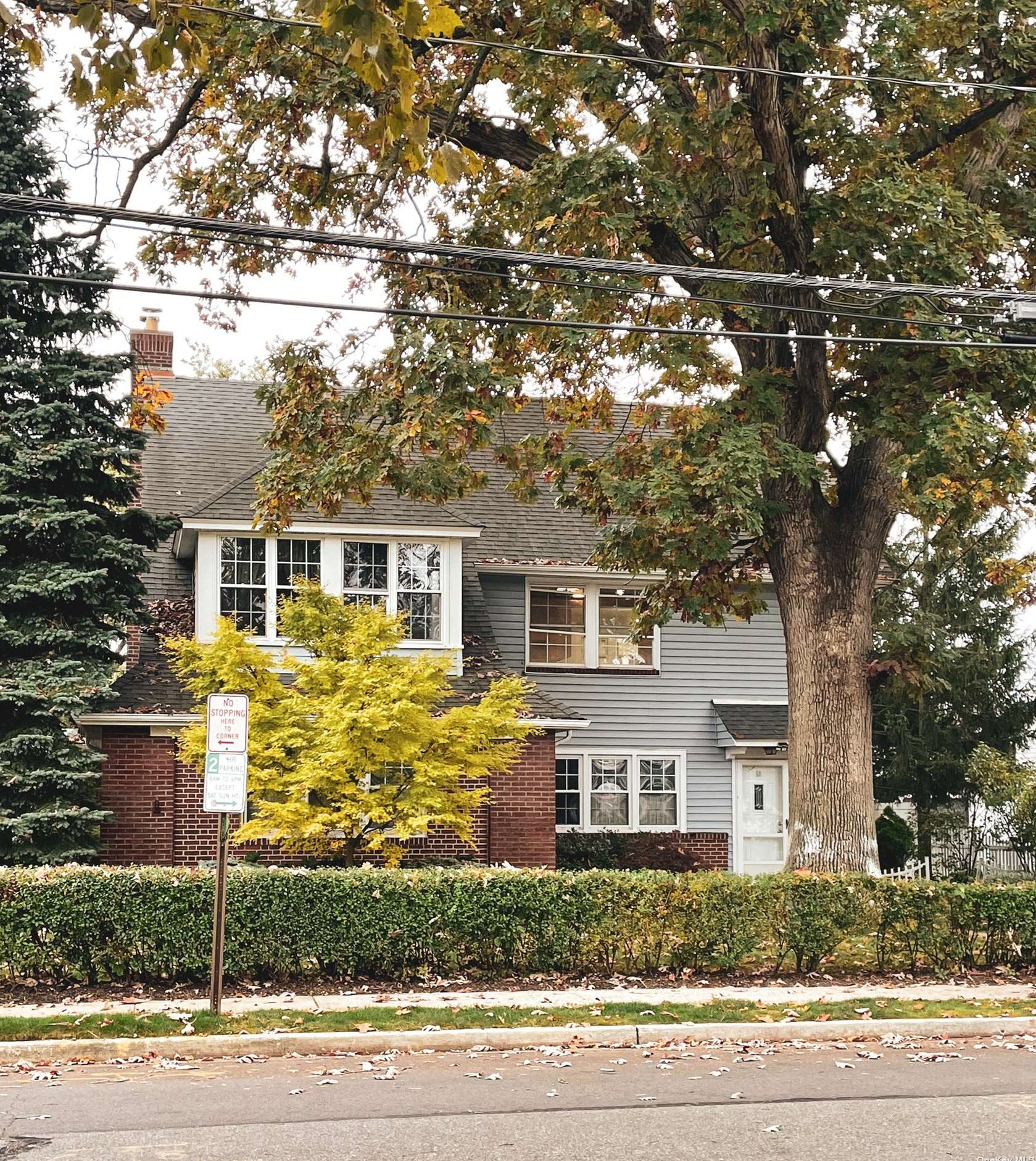 80 Winter St #2nd Fl, Lynbrook, NY 11563