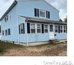 101 Redmond Rd, North Merrick, NY 11566