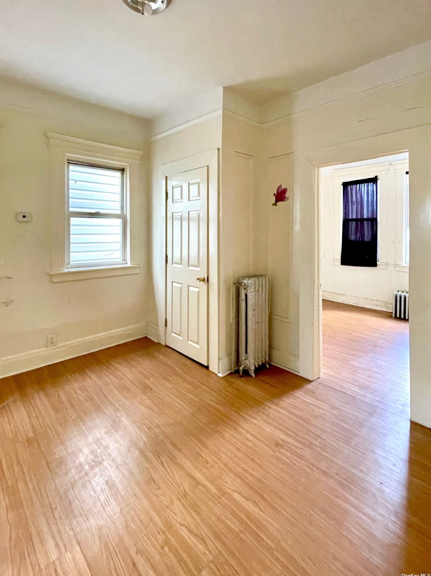 32-48 108th St, Flushing NY  11369-2524 exterior