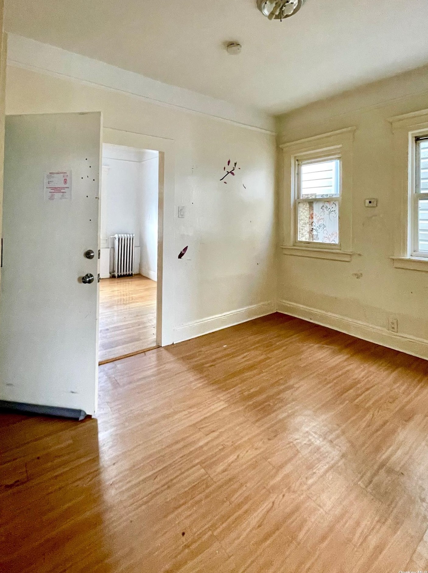 32-48 108th St, Flushing NY  11369-2524 exterior