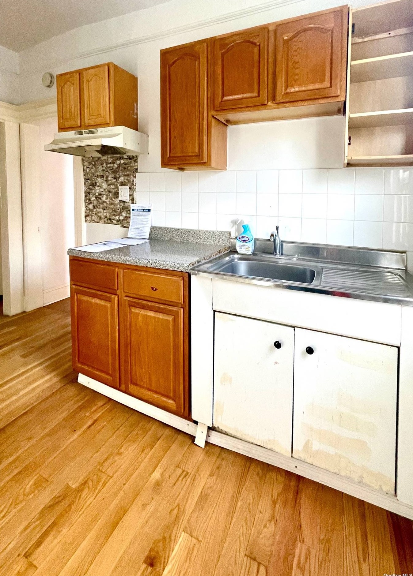 32-48 108th St, Flushing NY  11369-2524 exterior