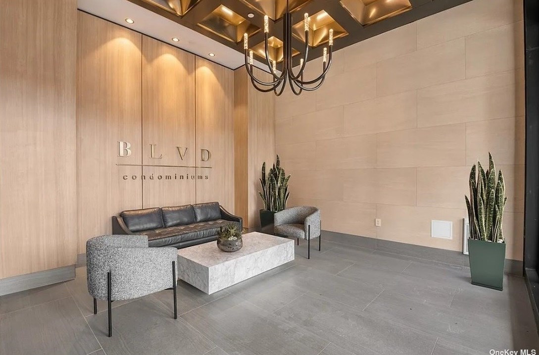 10706 Queens Blvd #7b, Flushing, NY 11375
