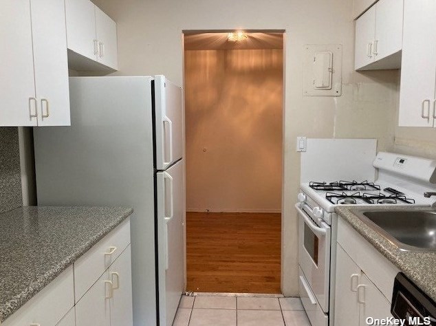 130 Church St #1b, San Remo, NY 11754
