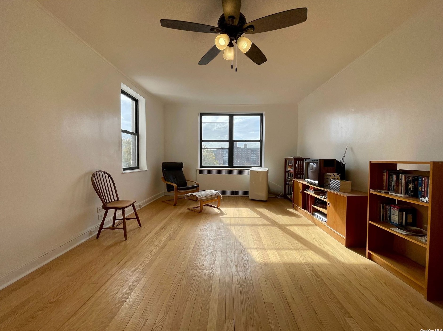 98-120 Queens Blvd #6m, Flushing, NY 11374