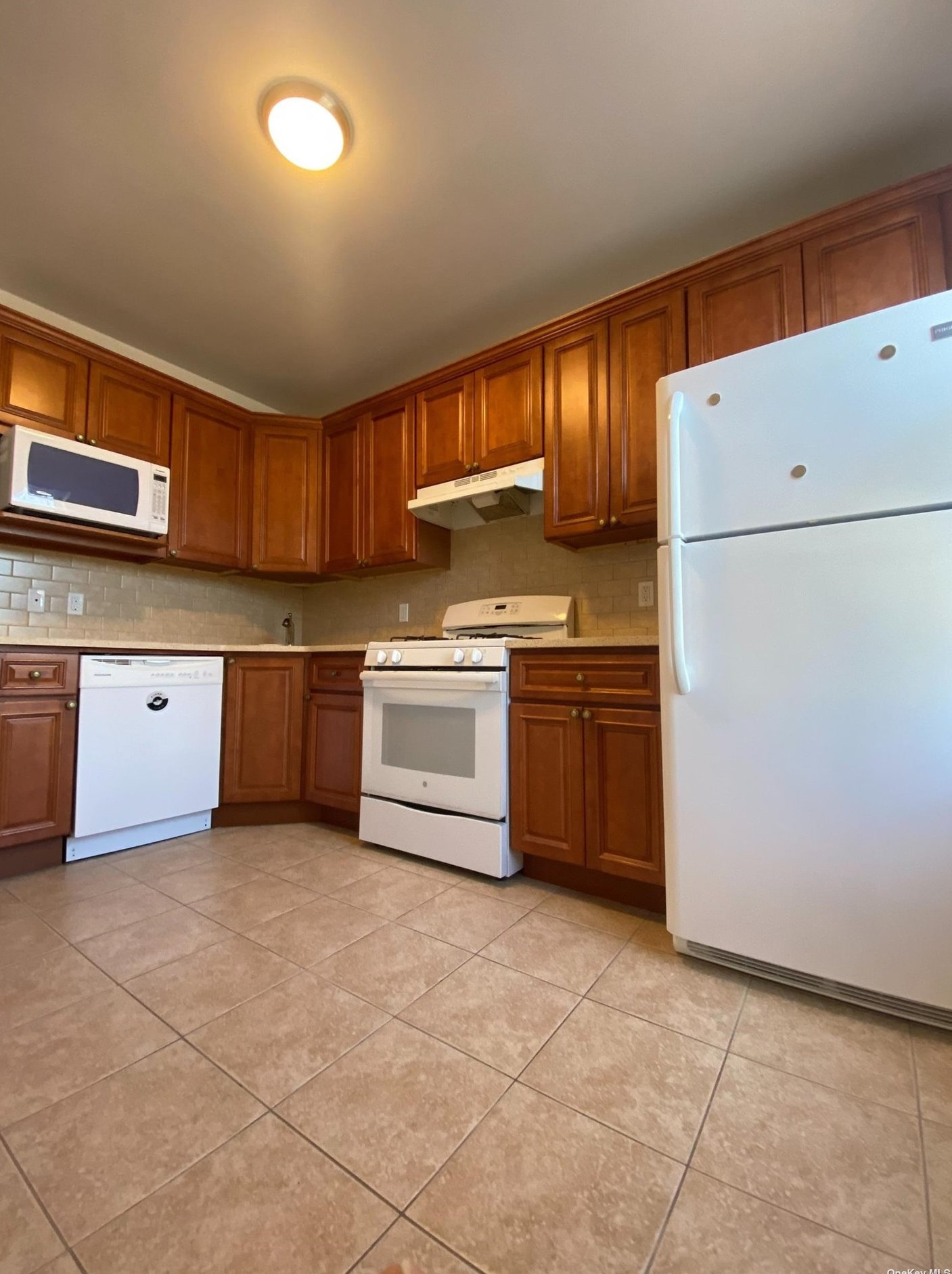 25-51 45th St, Long Island City, NY 11103