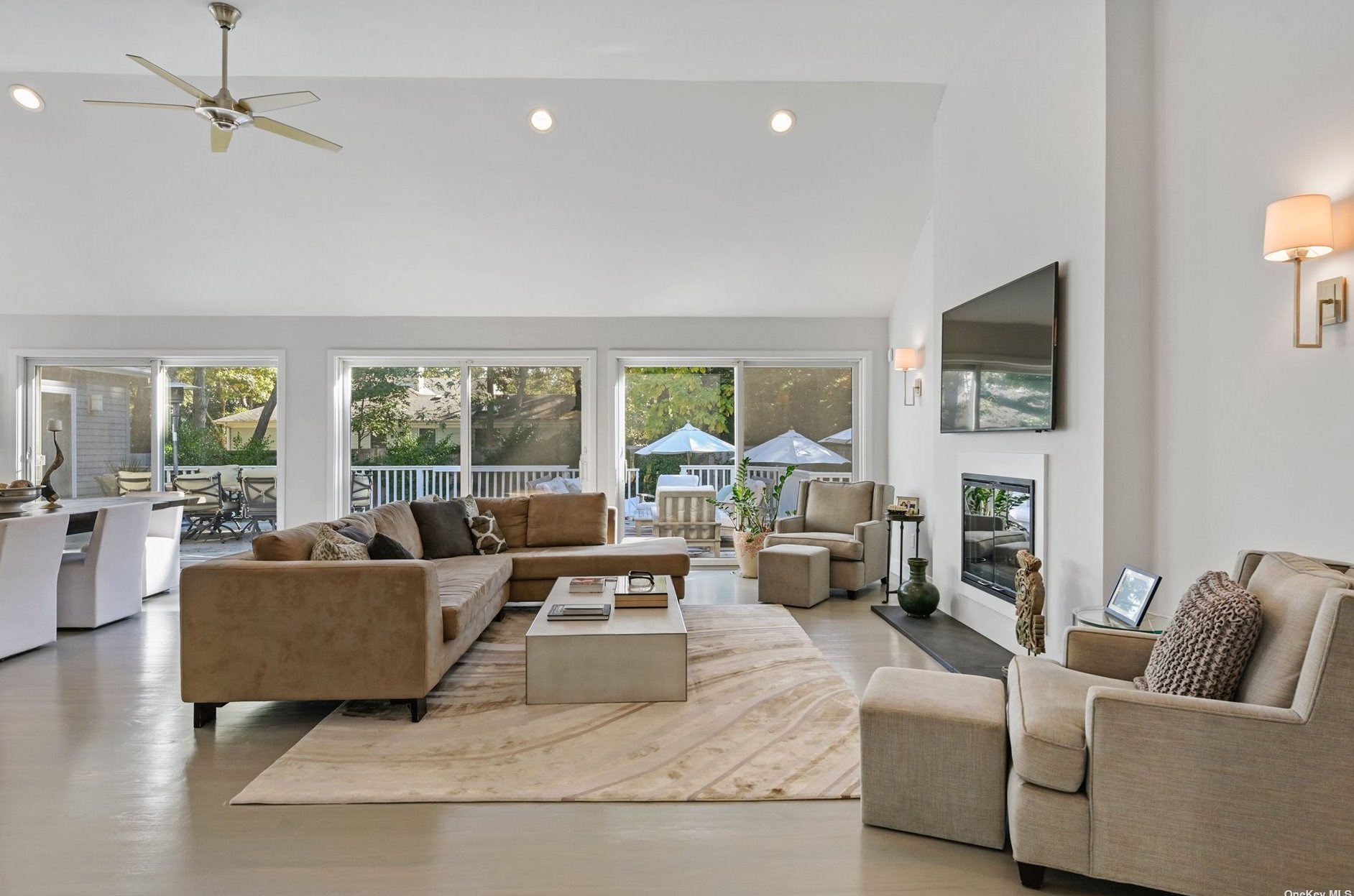 6 Bridle Path, West Hampton Beach, NY 11978