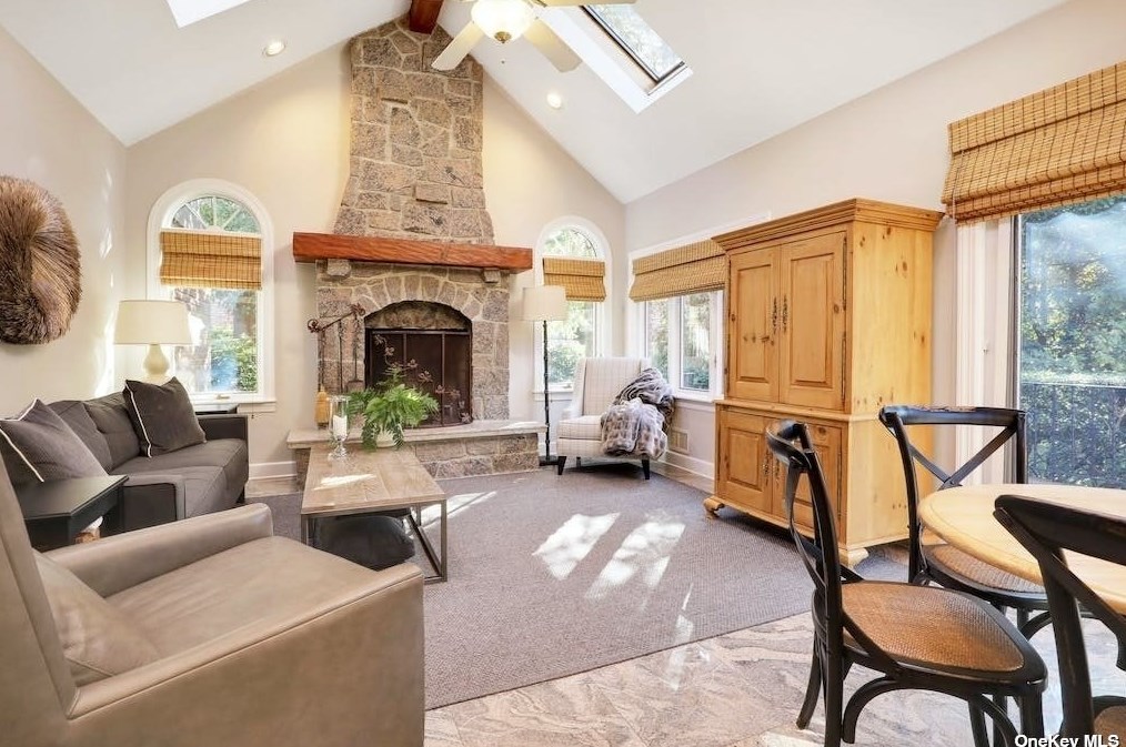 272 Chapel Rd, North Hills NY  11030-3726 exterior