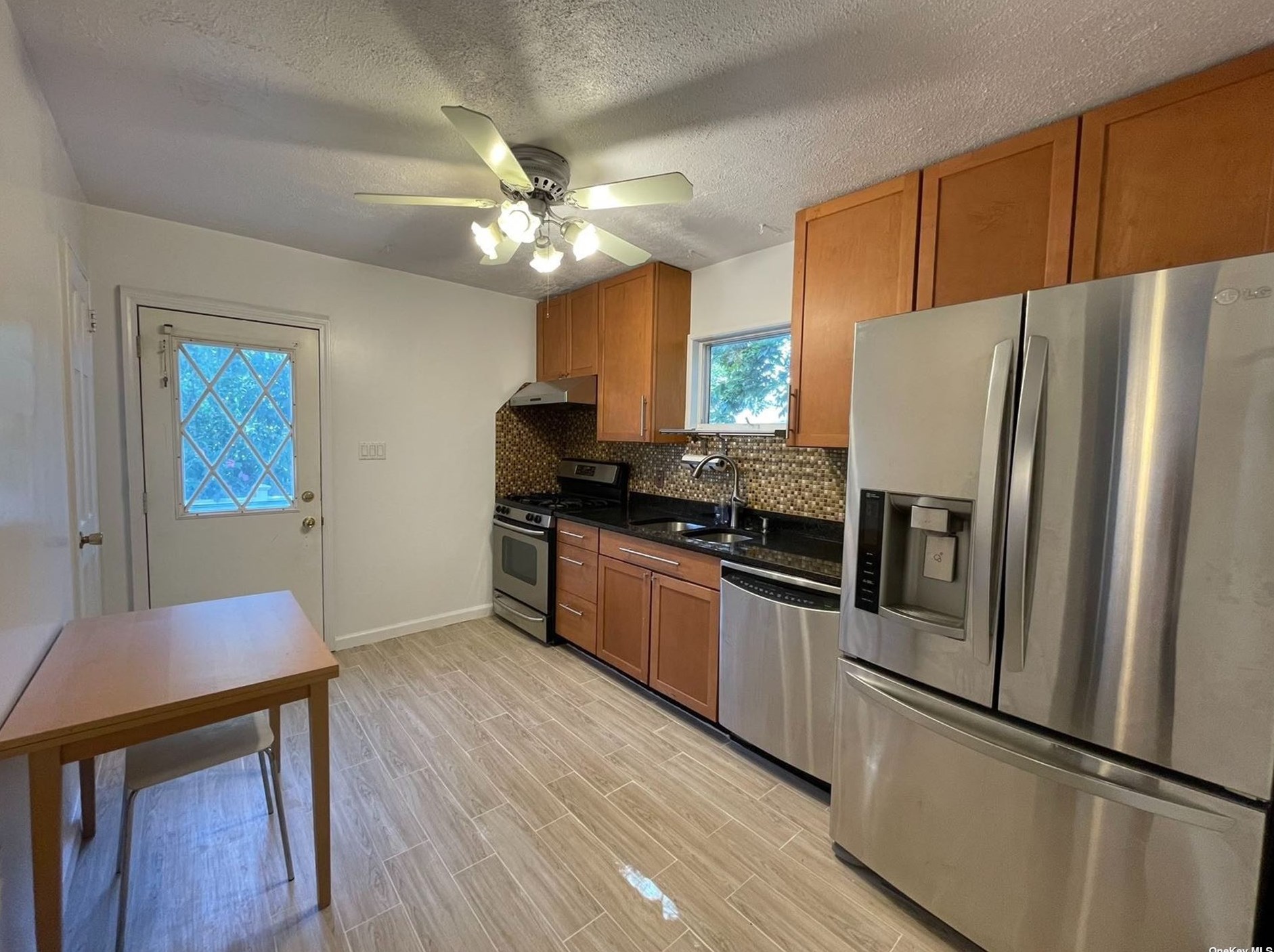 164-26 Metcalf Ave, Flushing, NY 11365