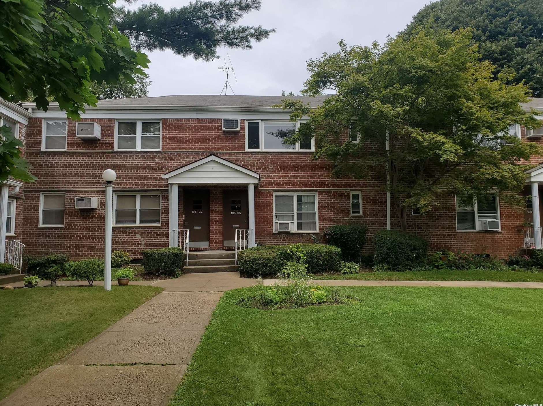 196-35 Dunton Ave #2a, Jamaica, NY 11423