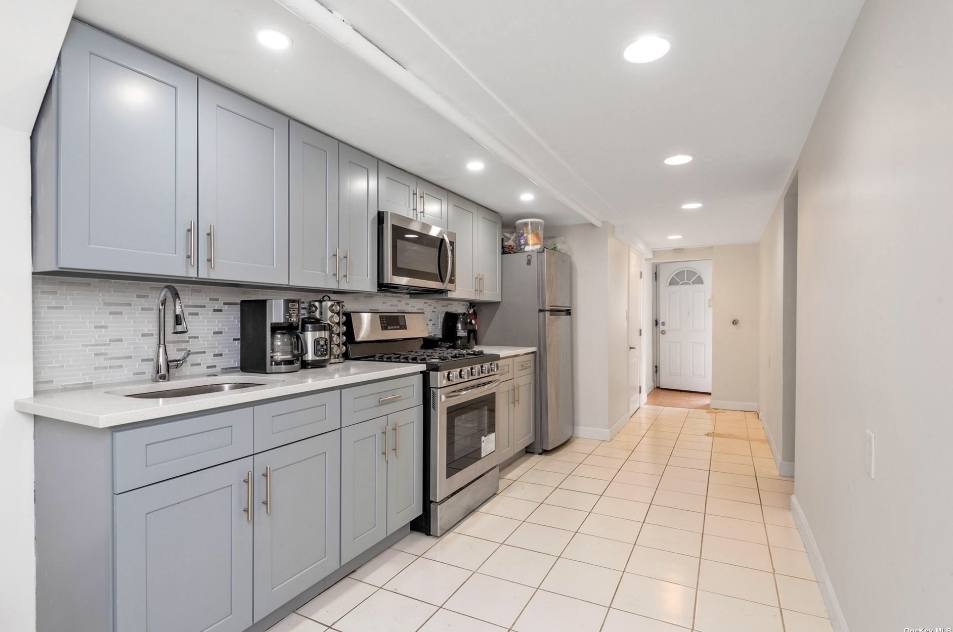 25-19 88th St, Flushing NY  11369-1007 exterior