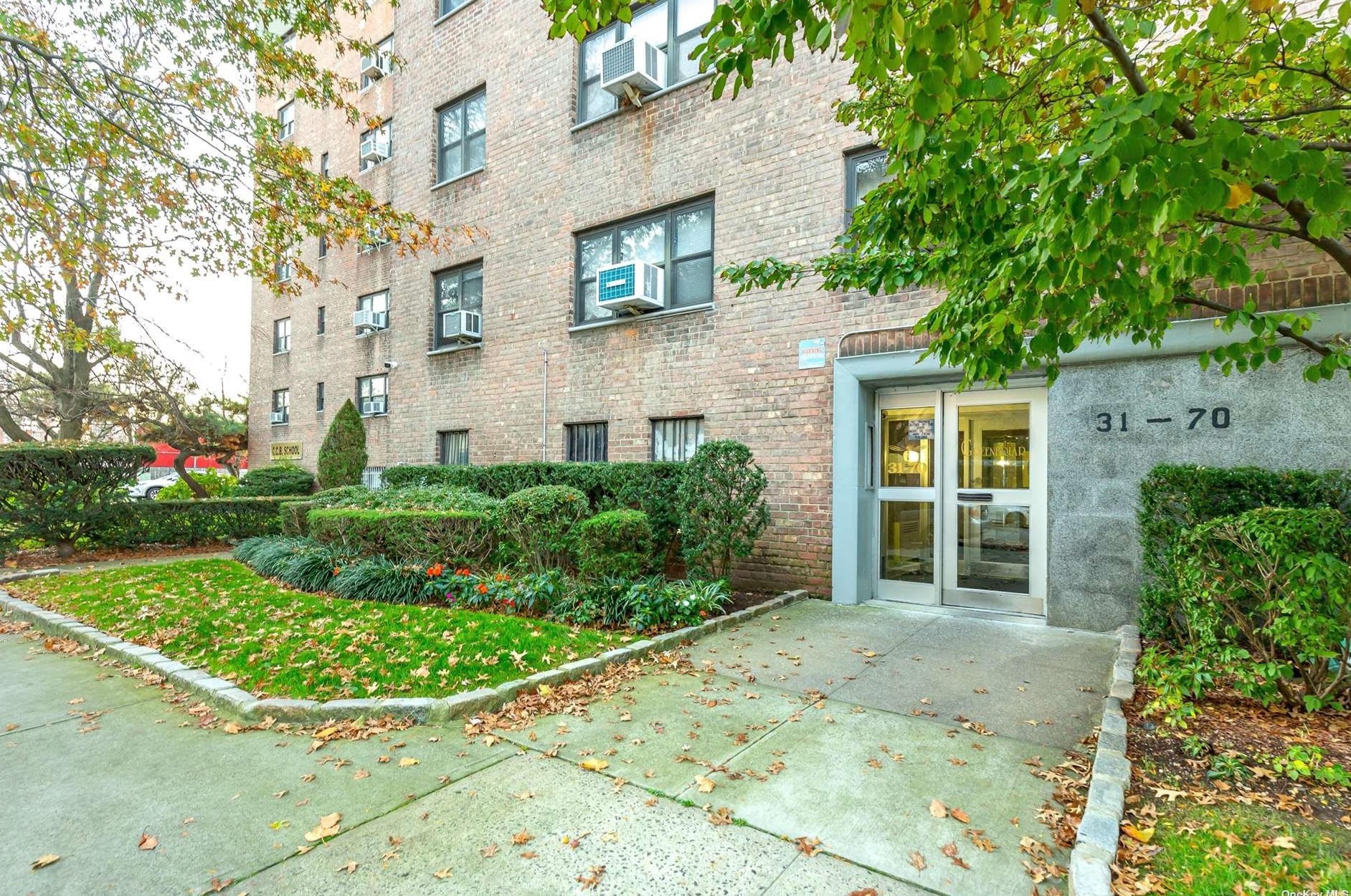 31 138th St, Flushing, NY