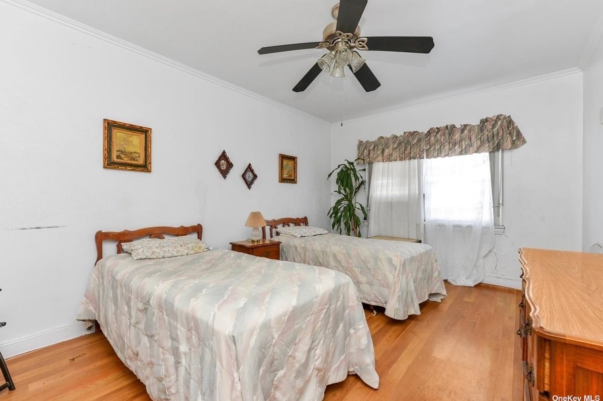 51-50 70th St, Flushing NY exterior