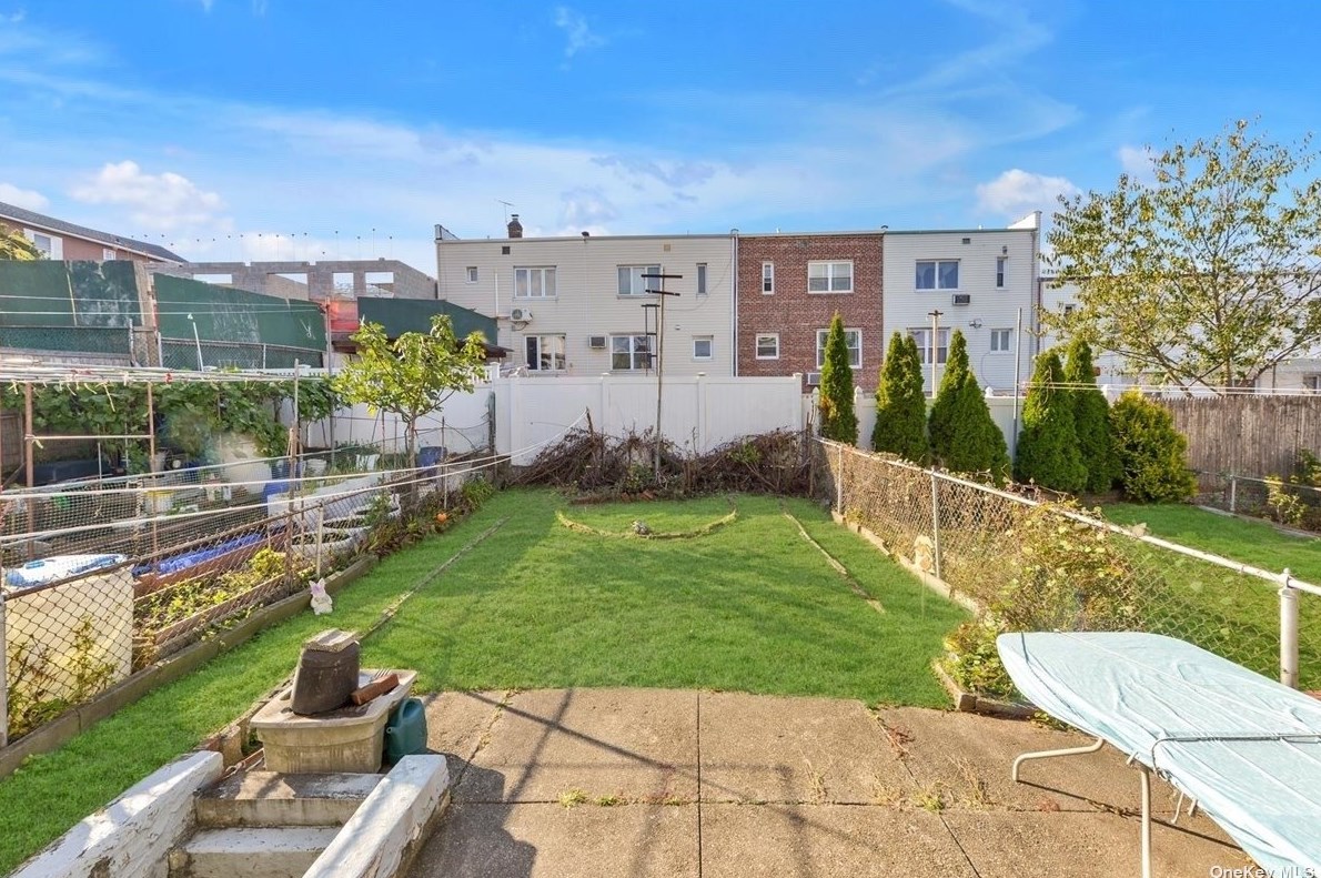 51-50 70th St, Flushing NY exterior