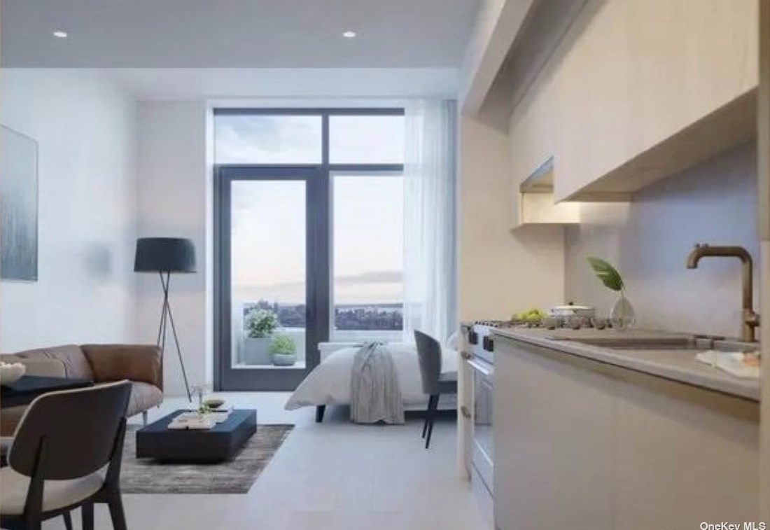 3 Ct Square #5707, Long Island City, NY 11101