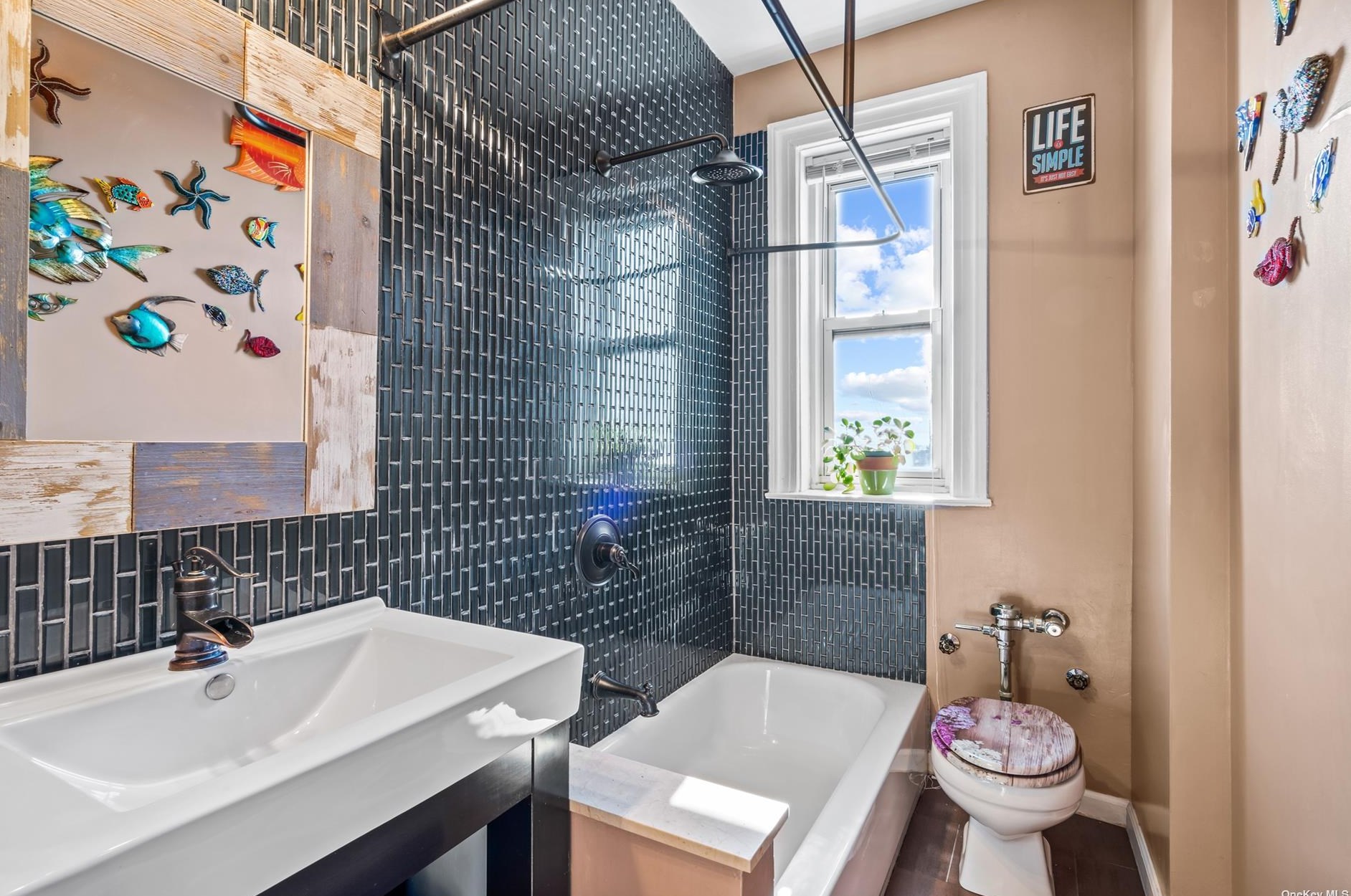 83-55 Lefferts Blvd #6f, Jamaica, NY 11415