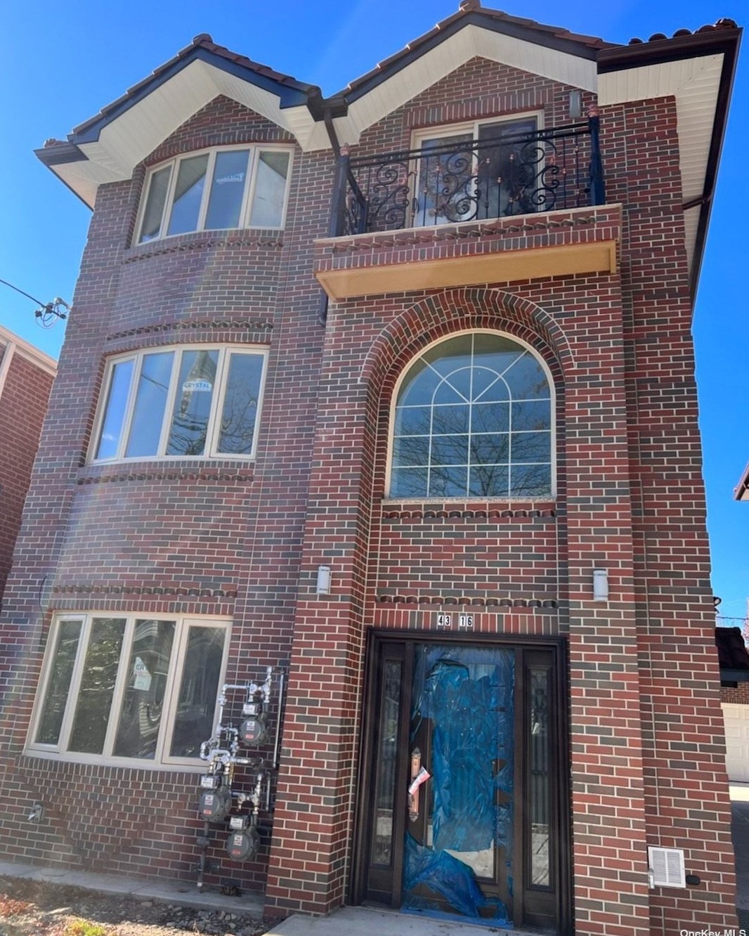 43-16 166 St #1fl, Flushing, NY 11358