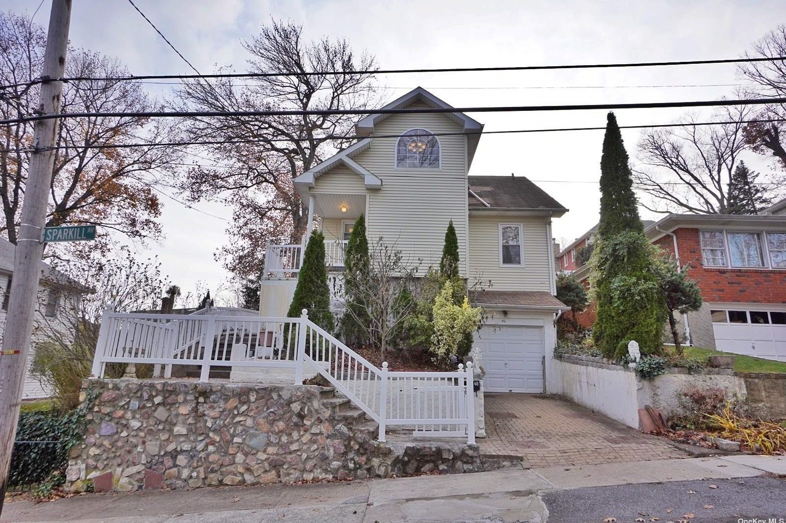 46 Sparkill Ave, Staten Island, NY 10304-3127